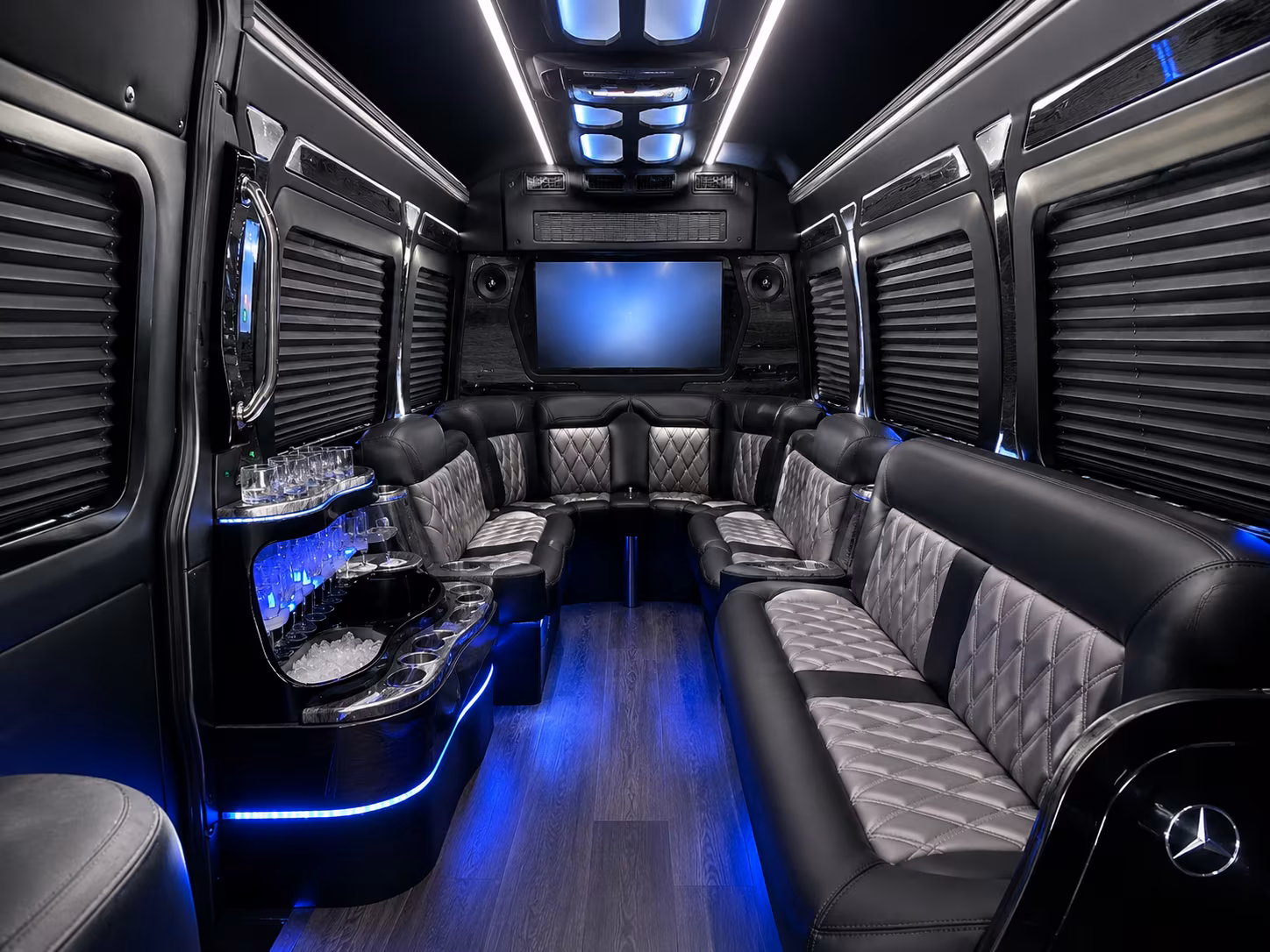 bellevuecharterbusservices com connects you to airport wedding shuttle buses to and from sea