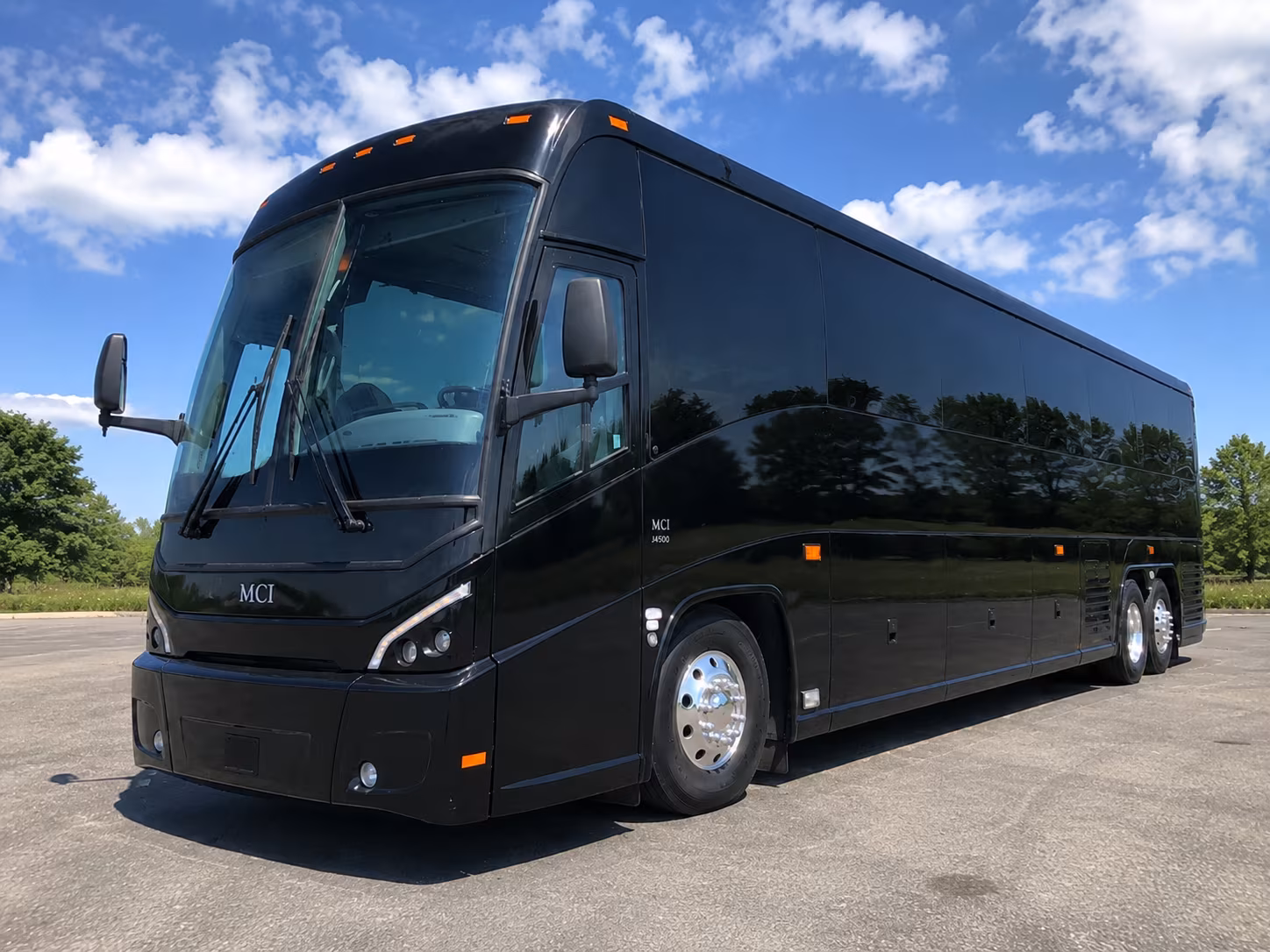let a bus handle the montlake bottleneck on husky home saturdays