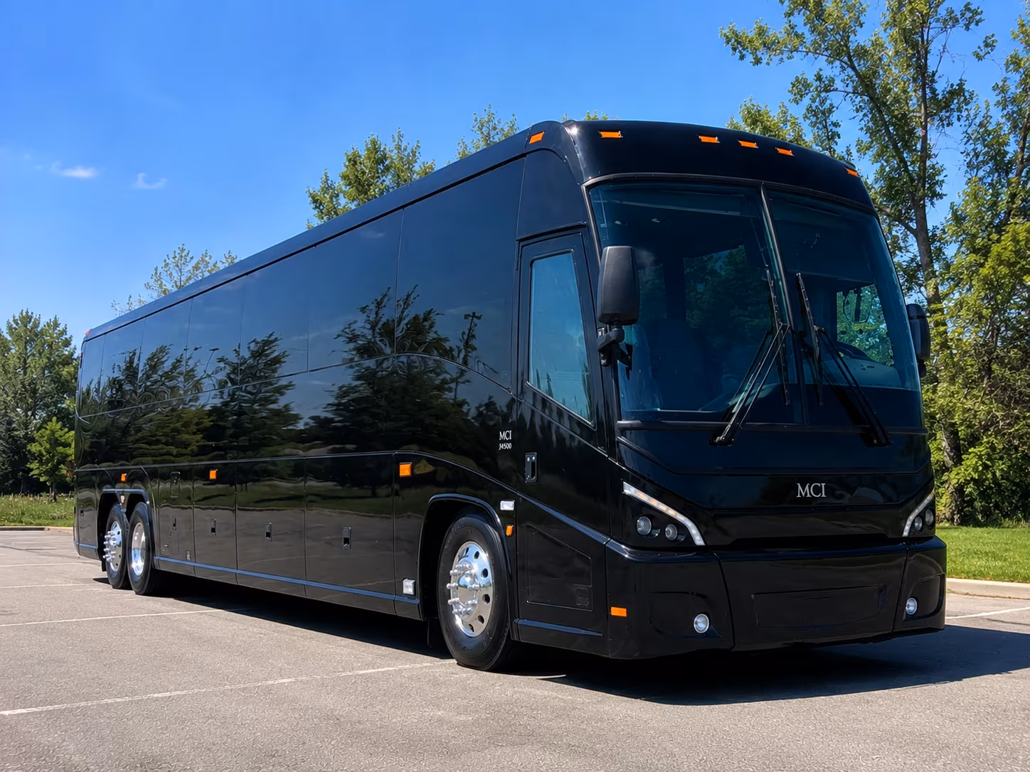 shuttle wedding guests between downtown bellevue hotels and your venue